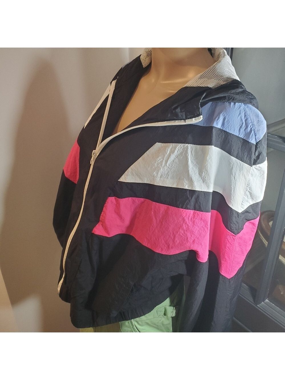 U2B Retro Windbreaker Jacket